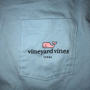 light blue men’s vineyard vine long sleeve t-shirt